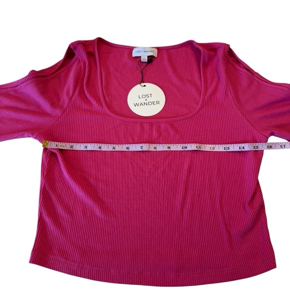 Lost + Wander Pink Cropped Ribbed Top with Cutout Elbow Length Sleeves NEW Large - Picture 8 of 11
